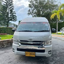 Toyota Commuter, 2013