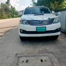 Toyota Fortuner, 2015