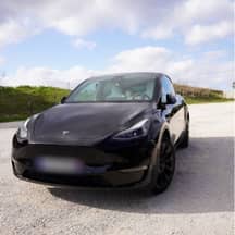 Tesla Model Y, 2025