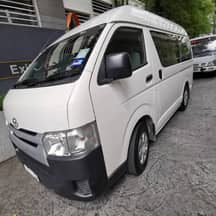 Toyota Hiace, 2015
