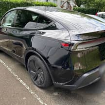 Tesla Model Y, 2026