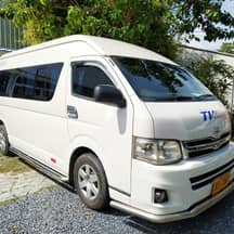 Toyota Commuter, 2013