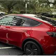 Tesla Model Y, 2026